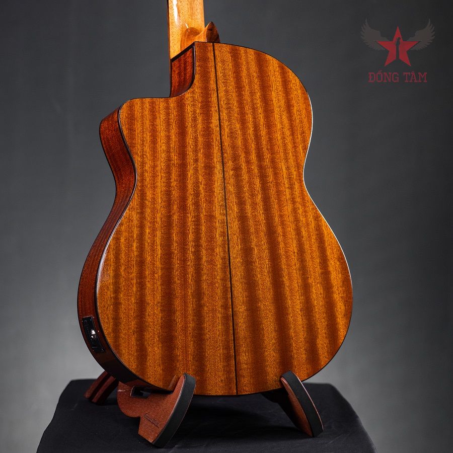 gia-dan-guitar-cordoba-c5-c