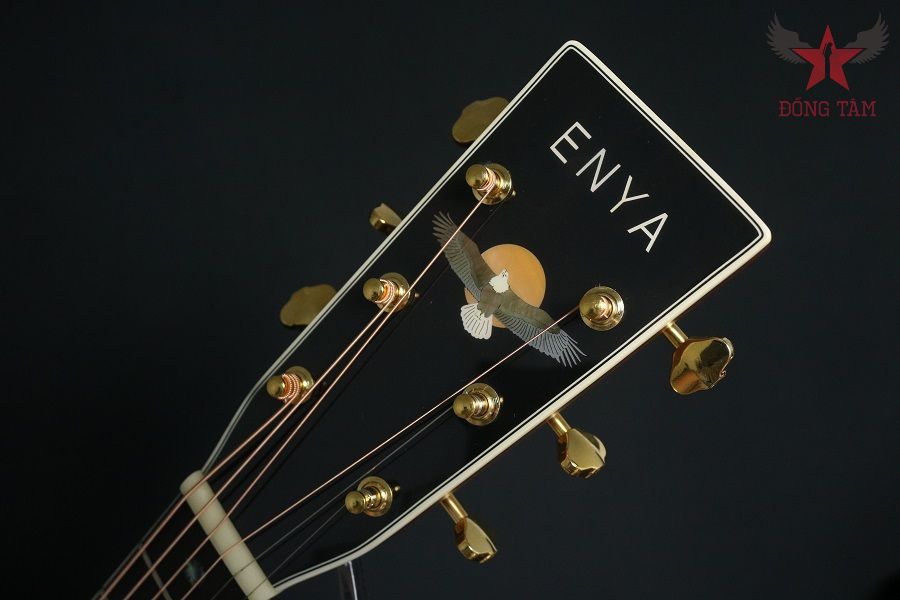 enya-t10s-om-gia-tot