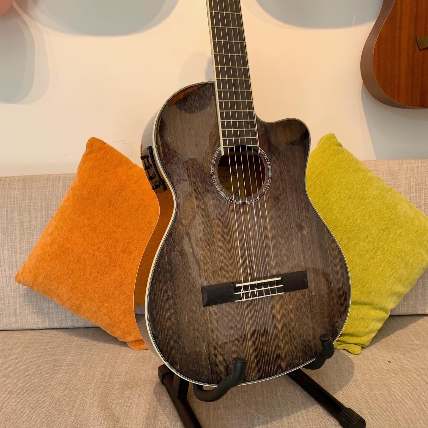 dan-guitar-qte