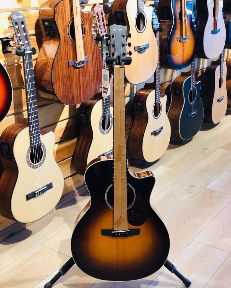 guitar enya q1m sunburt