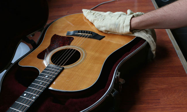 CÁCH BẢO QUẢN ĐÀN GUITAR ĐỂ LUÔN BỀN VÀ ĐẸP